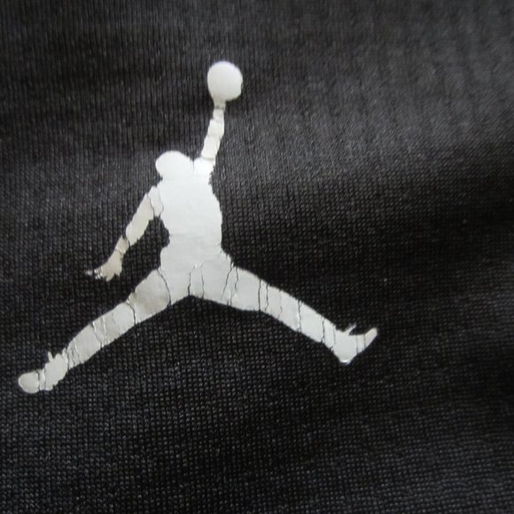 Boy's NIKE Dri-Fit Hoodie Size LGG (12-13 yrs) Black Zip Front & Zip pockets - Picture 3 of 9